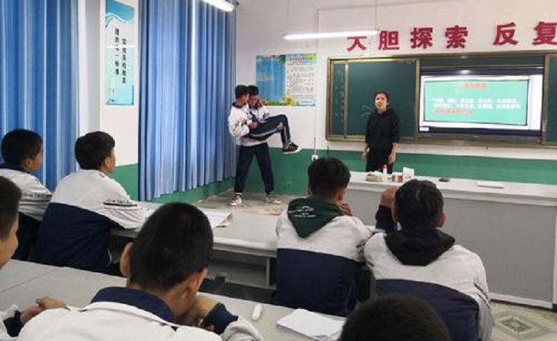 教學觸摸一體機 教學觸摸一體機