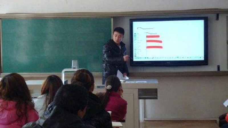 觸摸教學(xué)一體機(jī)使用效果 觸摸教學(xué)一體機(jī)使用效果