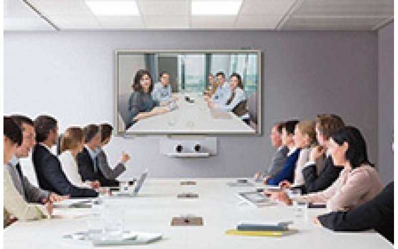 選擇智能會議一體機(jī)應(yīng)該著重考慮哪幾個方面？